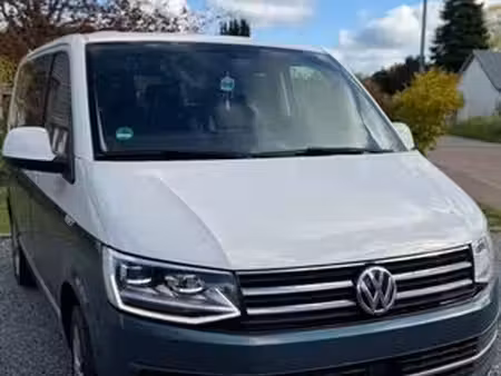 Volkswagen Multivan 2.0 TDI 204 White