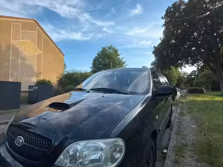 Kia Carnival 2.9 CRDi 144
