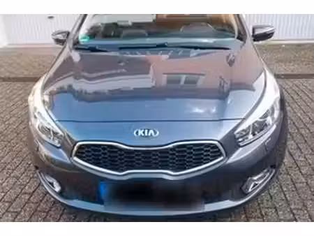 Kia Ceed 1.6 GDi 135 Platinum