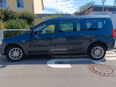 Dacia Logan 