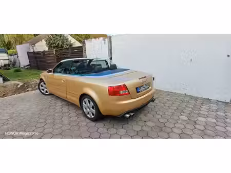 Audi A4 V6 2.4 170