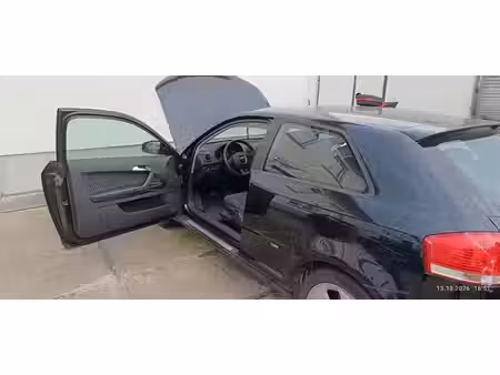 Audi A4 1.6 102 S line
