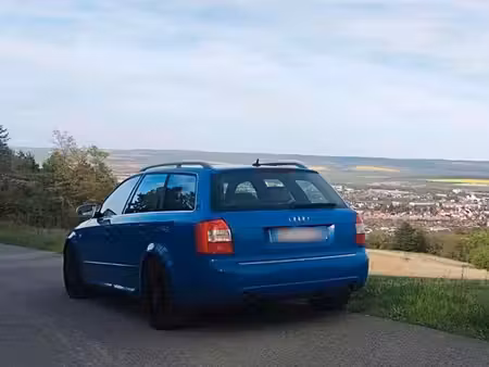 Audi A4 S4 V8 4.2 344 quattro