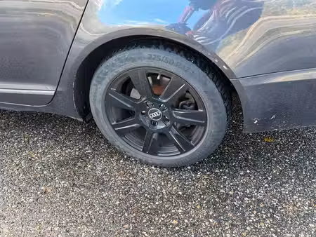 Audi A6 quattro