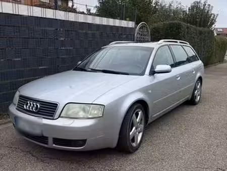 Audi A6 V6 2.5 TDI 163