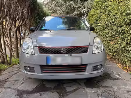 Suzuki Swift 1.3 92