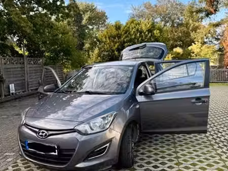 Hyundai i20 1.1 CRDi 75