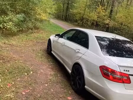 Mercedes-Benz Classe E E 63 AMG V8 5.5 525 Avantgarde