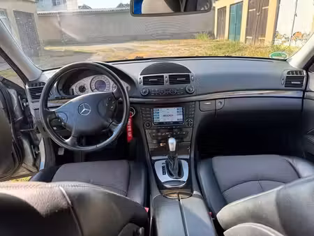 Mercedes-Benz Classe E E 220 2.1 CDI 177