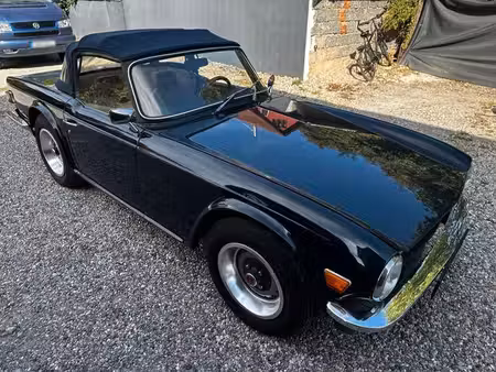 Triumph TR6