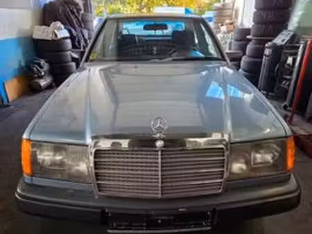 Mercedes-Benz Classe E 230 E