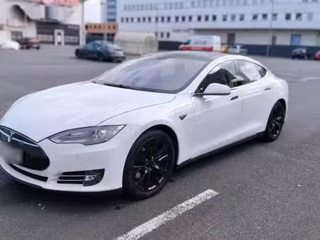 Tesla Model S P85 476 4x4