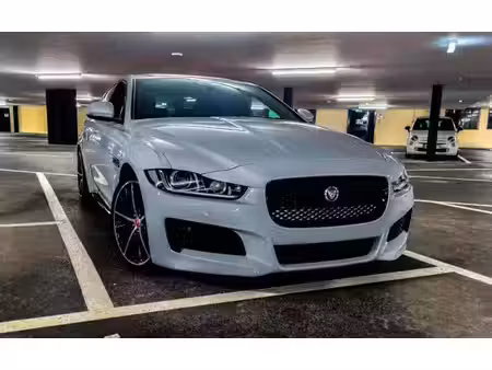 Jaguar XE V6 3.0 340 S