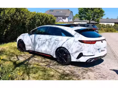 Kia Ceed 1.6 T GDi 204
