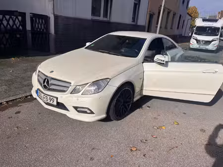 Mercedes-Benz Classe E E 350 E V6 3.0 CDI 170 Elegance