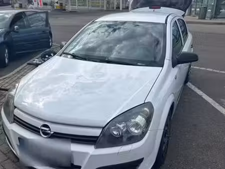 Opel Astra 1.4 90
