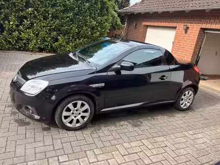 Opel Tigra Twintop 1.4 90