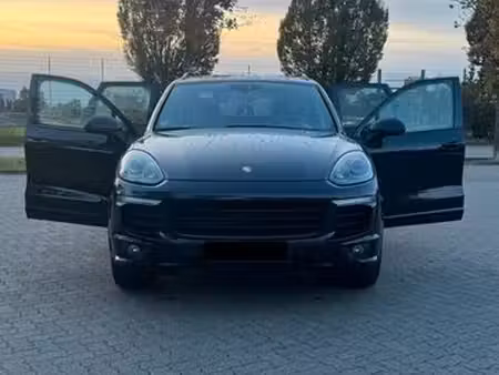 Porsche Cayenne S V8 4.2 385 Platinum 4x4