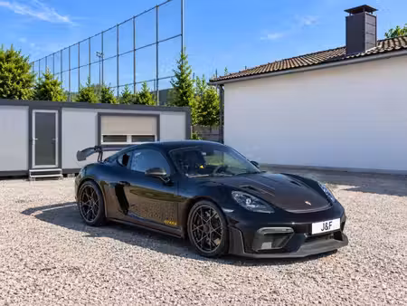 Porsche 718 GT4