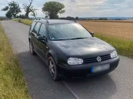 Volkswagen Golf 1.6 105