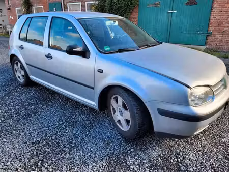 Volkswagen Golf 1.4 75