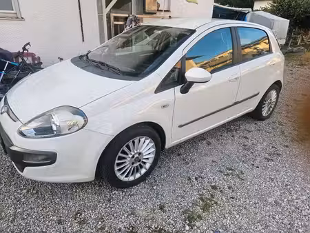 Fiat Grande Punto 1.4 77