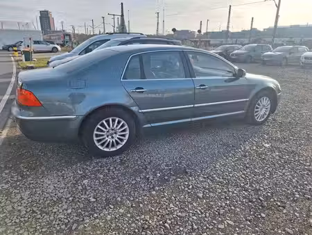 Volkswagen Phaeton V6 3.0 4Motion