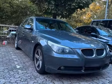 BMW Série 5 520i 2.2 170
