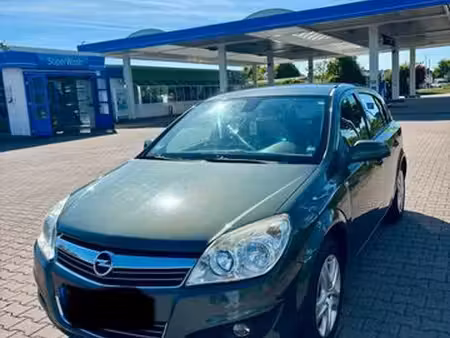 Opel Astra 1.8 140 Cosmo