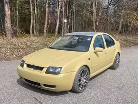 Volkswagen Bora 2.3 150 Sport