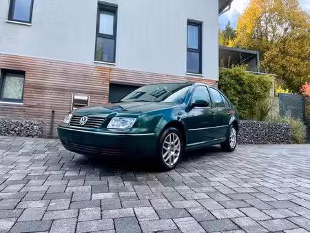 Volkswagen Bora 1.6 105