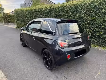 Opel Adam 1.4 87 Black Edition
