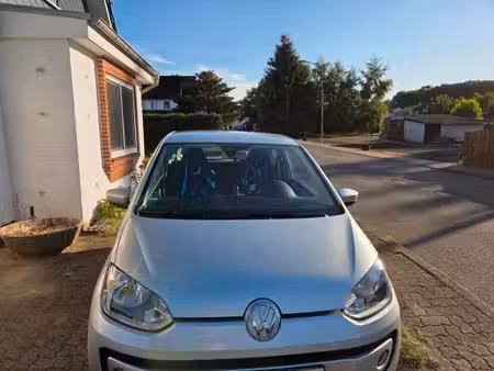 Volkswagen up! 1.0 75 High up!