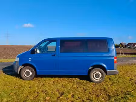 Volkswagen Transporter T5 1.9 TDI 102