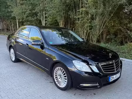 Mercedes-Benz Classe E E 200 2.1 136