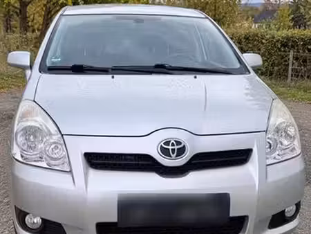 Toyota Corolla 1.6 110