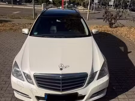 Mercedes-Benz Classe E E 350 V6 3.0 CDI 265