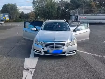 Mercedes-Benz Classe E E 220 2.1 CDI 170 Avantgarde