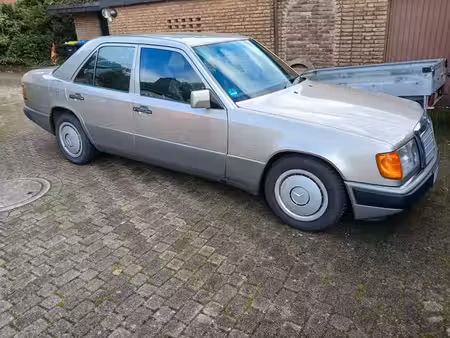 Mercedes-Benz Classe E 200 E