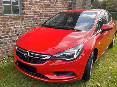 Opel Astra 1.4 125