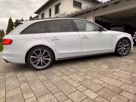Audi A4 1.8 TFSI 170 S line