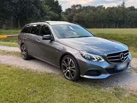 Mercedes-Benz Classe E E 220 2.1 CDI 170 4Matic