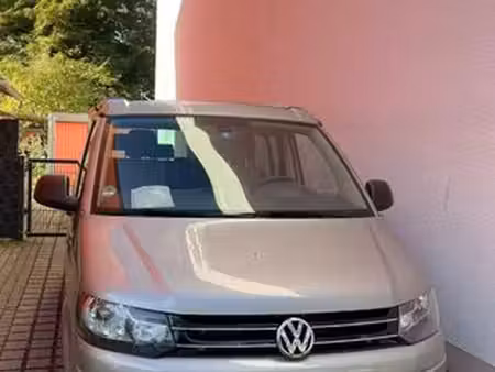 Volkswagen Transporter T5 California 2.0 TDI 140