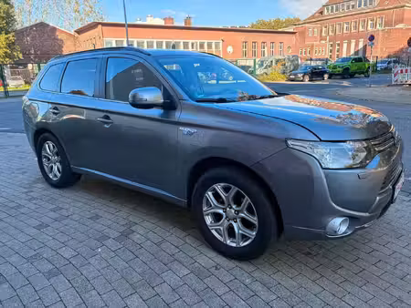 Mitsubishi Outlander PHEV 2.0 121 InStyle 4x4