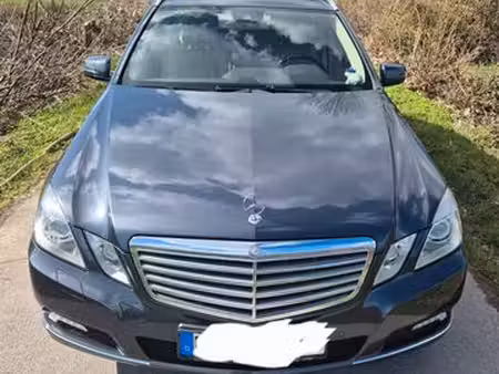 Mercedes-Benz Classe E E 220 2.1 CDI 170