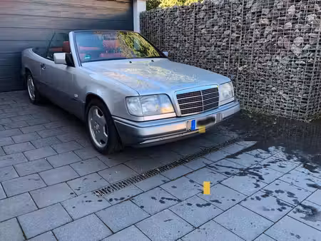 Mercedes-Benz Classe E E 220 Final Edition