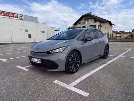 Cupra Born 204