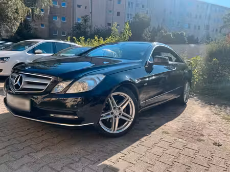 Mercedes-Benz Classe E E 200