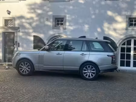 Land Rover Range Rover SDV8 V8 4.4 340 Vogue 4x4