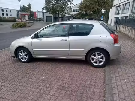 Toyota Corolla 1.4 90
